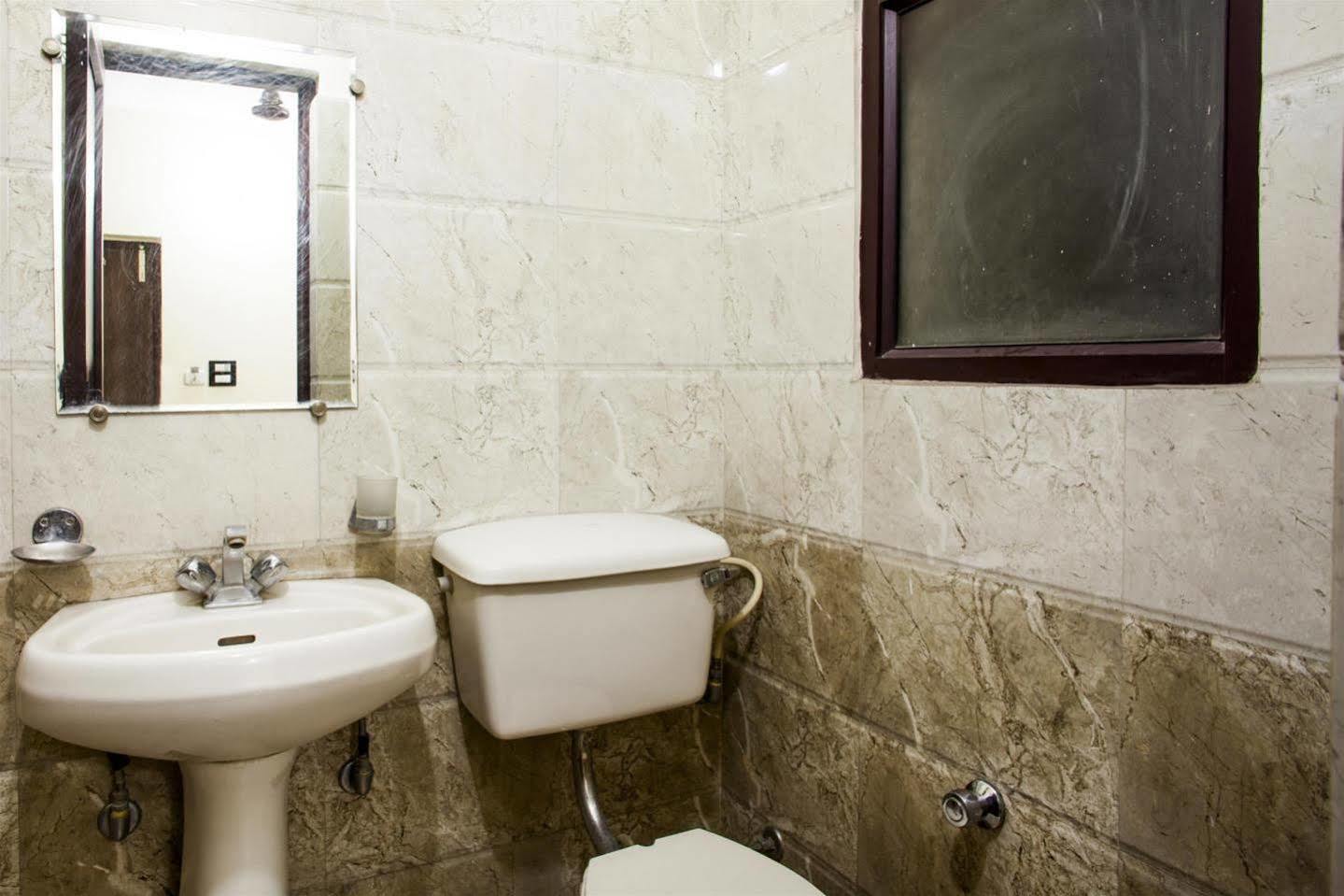 Hotel Gs Paradise Αμριτσάρ Εξωτερικό φωτογραφία